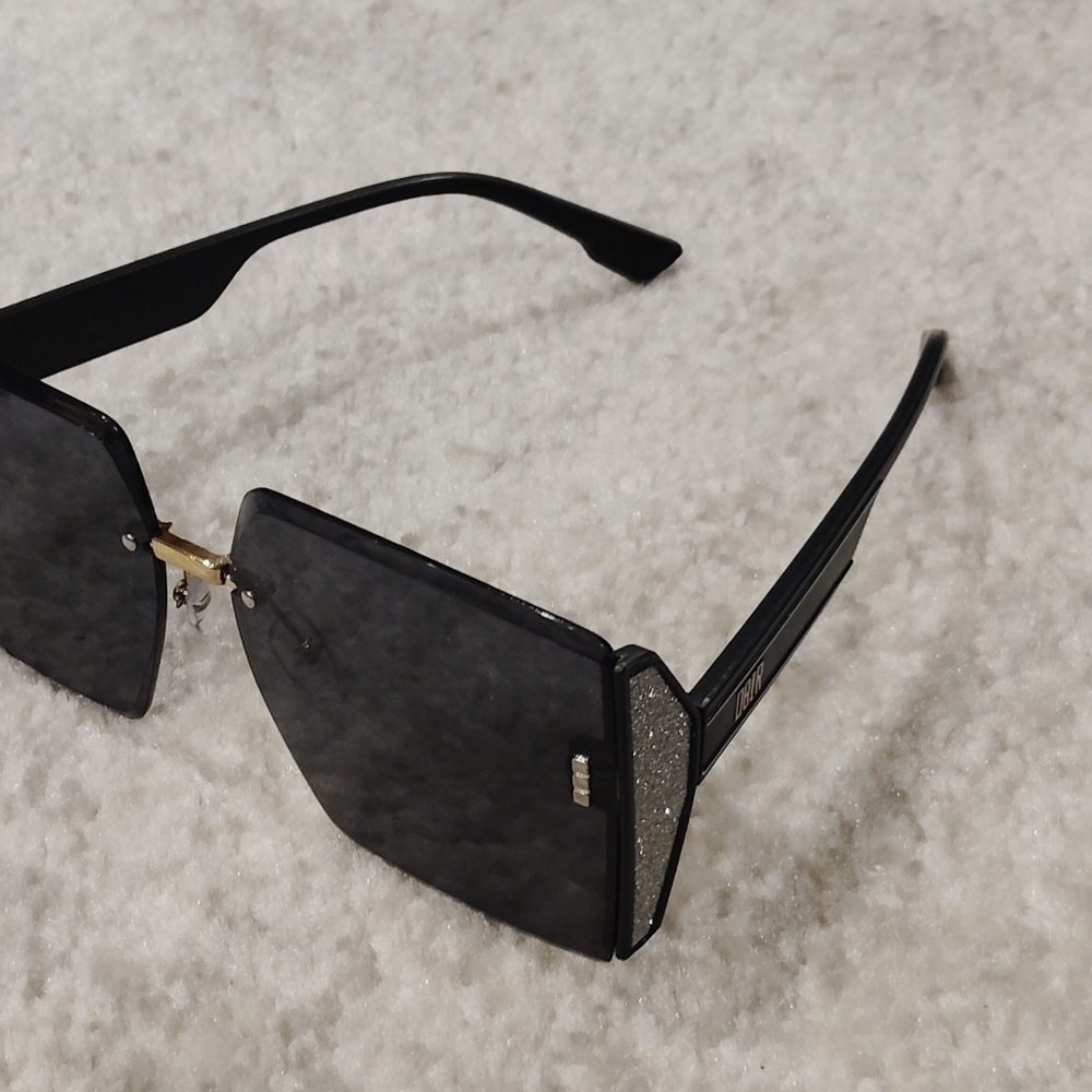Ladies Black Sunglasses with  Diamond Accents